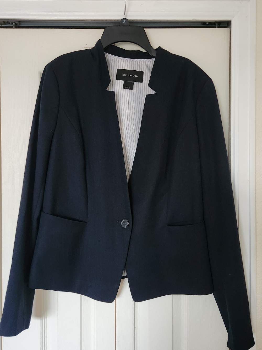 Ann Taylor Navy Collarless Single-Button Blazer